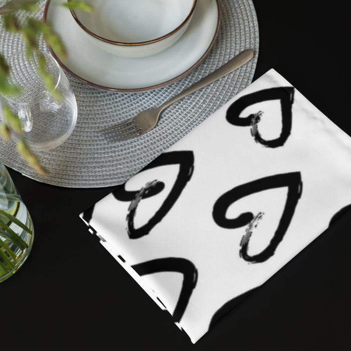Black & White Hearts Cloth napkin set - Image 9