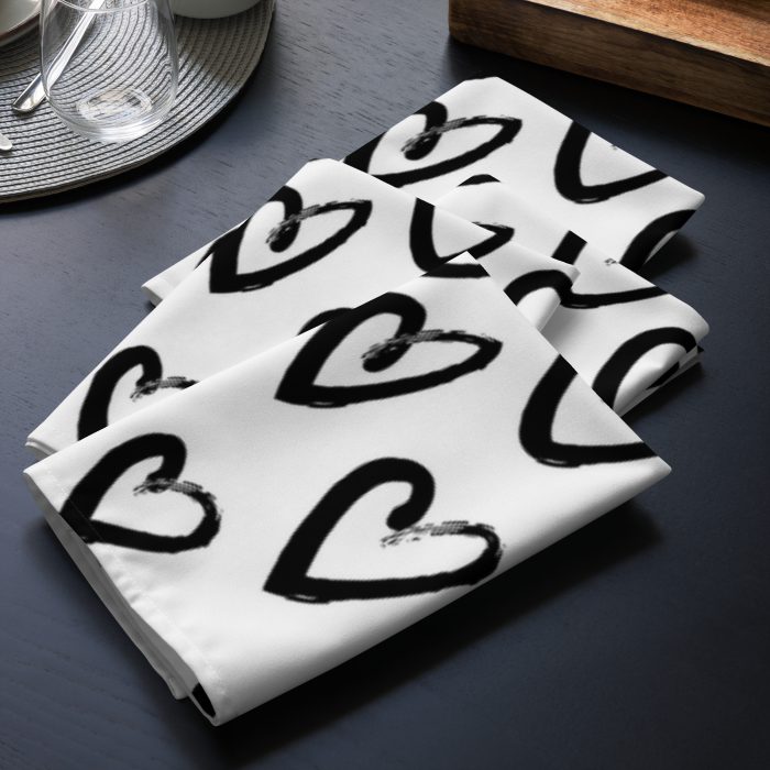 Black & White Hearts Cloth napkin set - Image 2