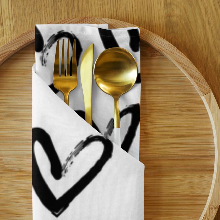 Black & White Hearts Cloth napkin set - Image 4