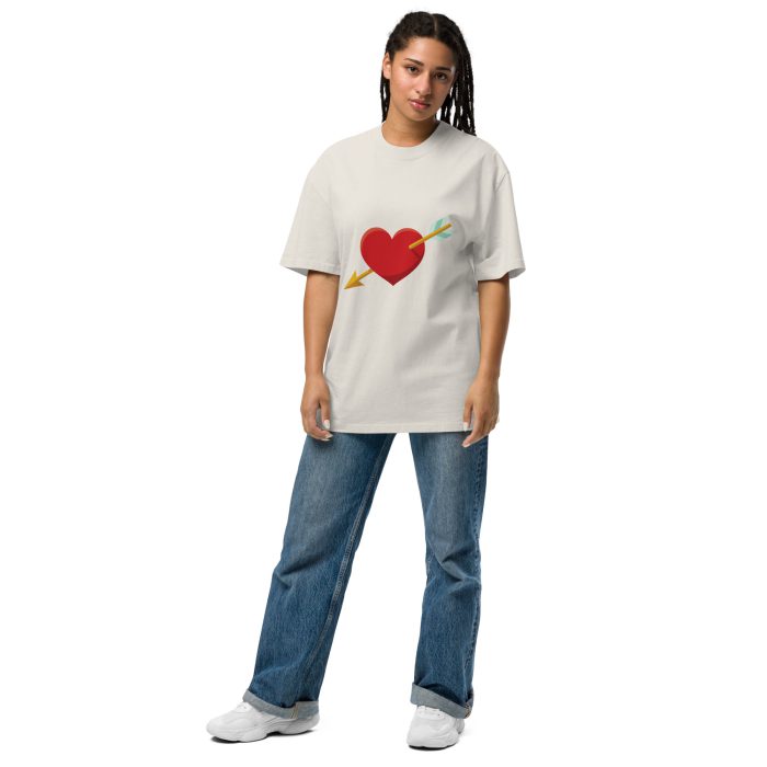 Heart and Arrow Oversized faded t-shirt - Image 10