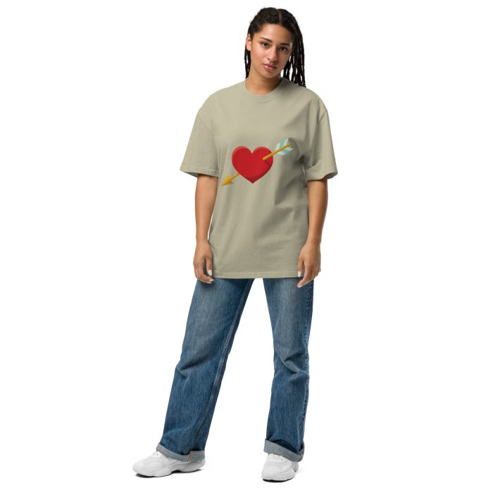 Heart and Arrow Oversized faded t-shirt - Image 7