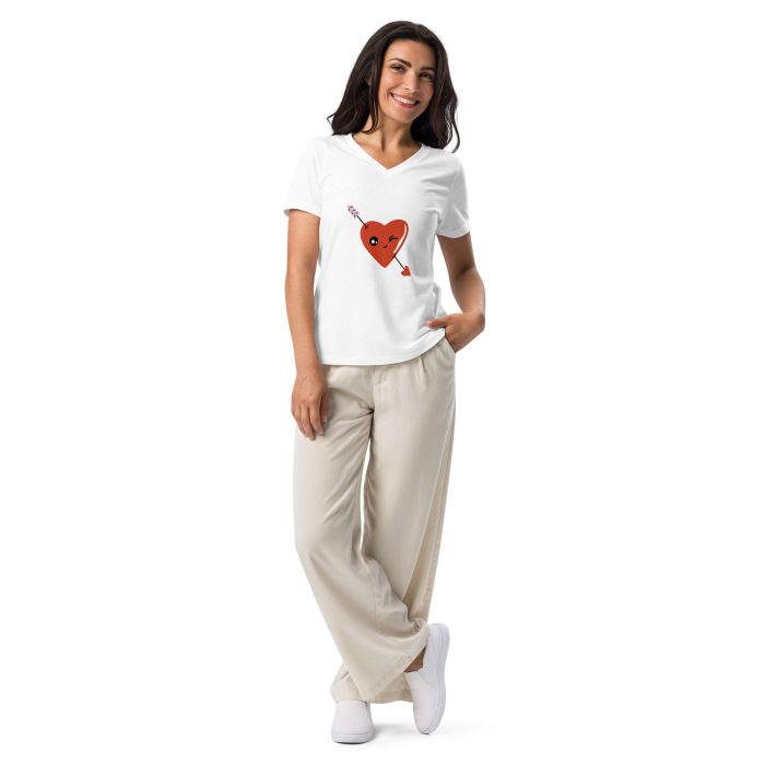 Heart Design Women’s relaxed v-neck t-shirt
